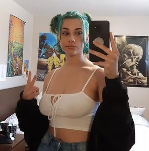 Meet your Posher, Ioana